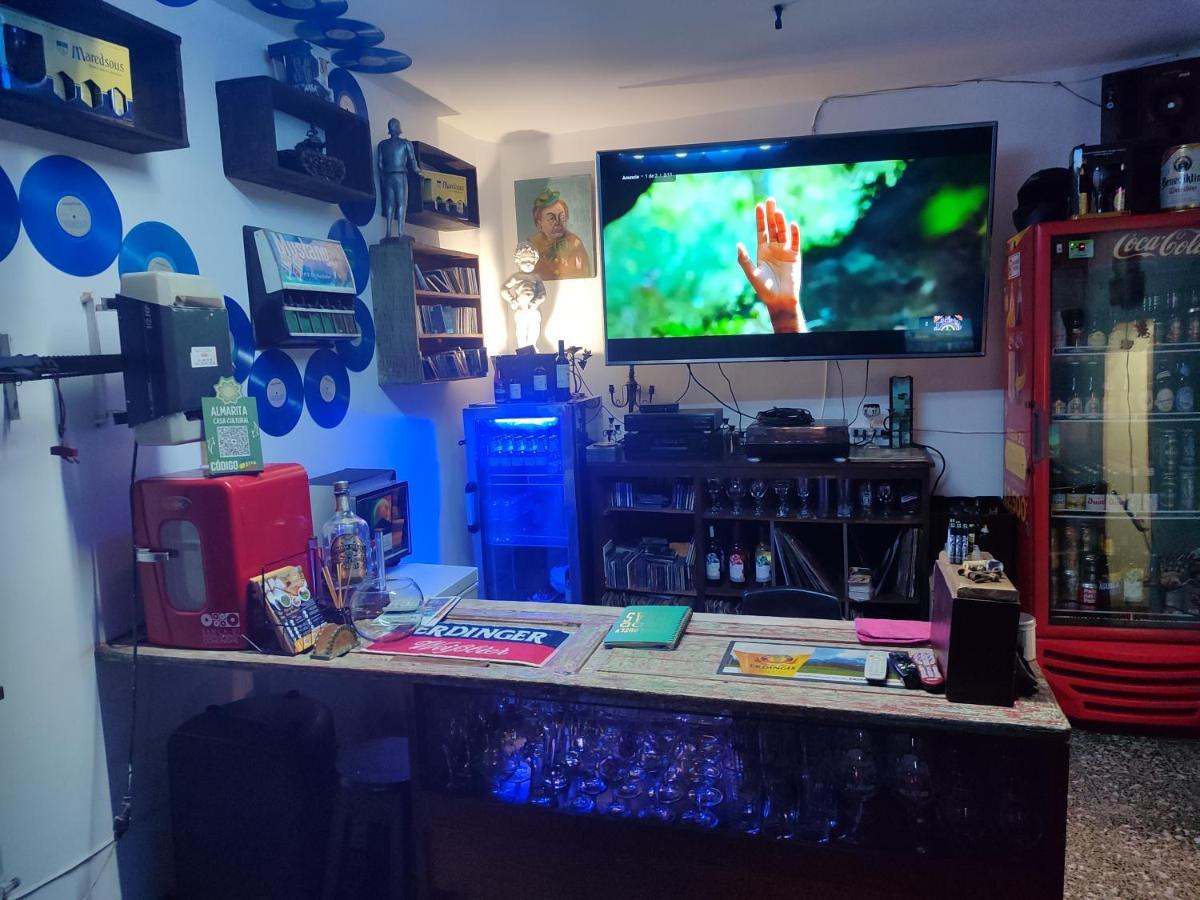 Casa Almarita - Hostal, Bar Y Restaurante Medellín Exteriér fotografie