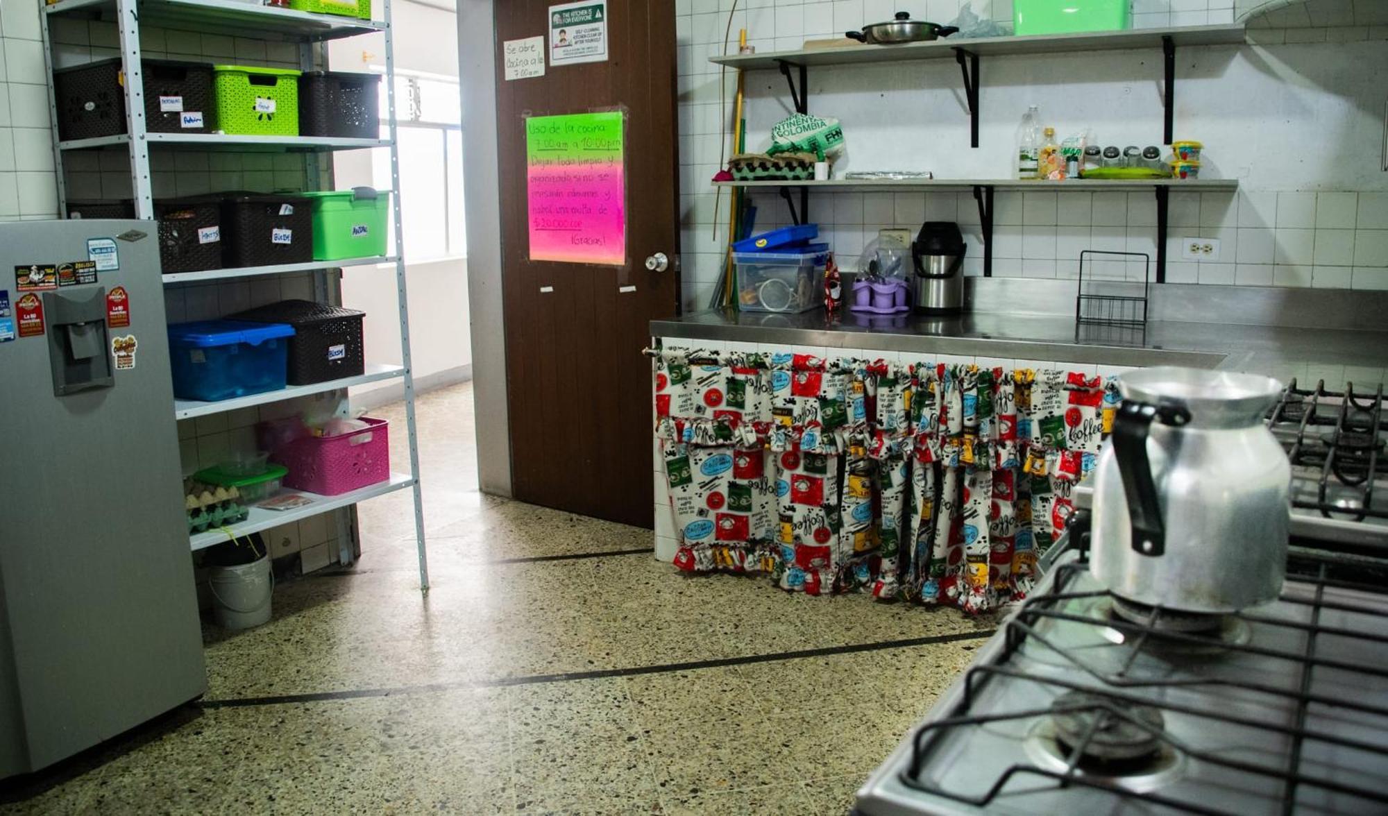 Casa Almarita - Hostal, Bar Y Restaurante Medellín Exteriér fotografie